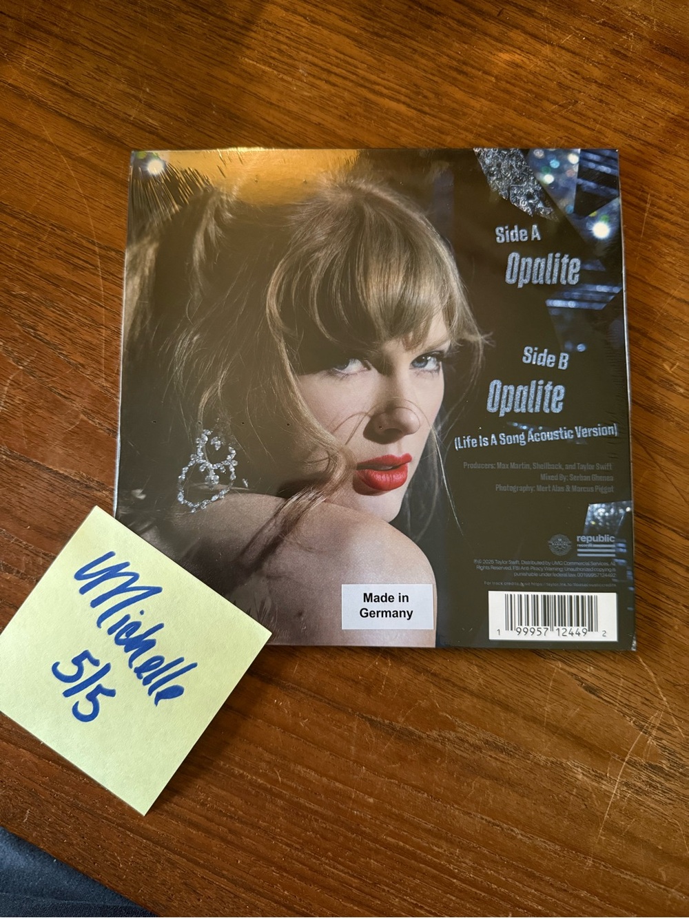 Taylor Swift "Opalite" 7 Inch Vinyl - Picture 2 of 2